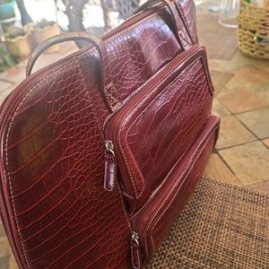 Accessory Street Ultimate Work Tote with removable attachment